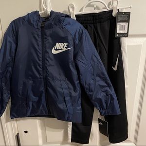 BOYS SIZE 5 NIKE BUNDLE